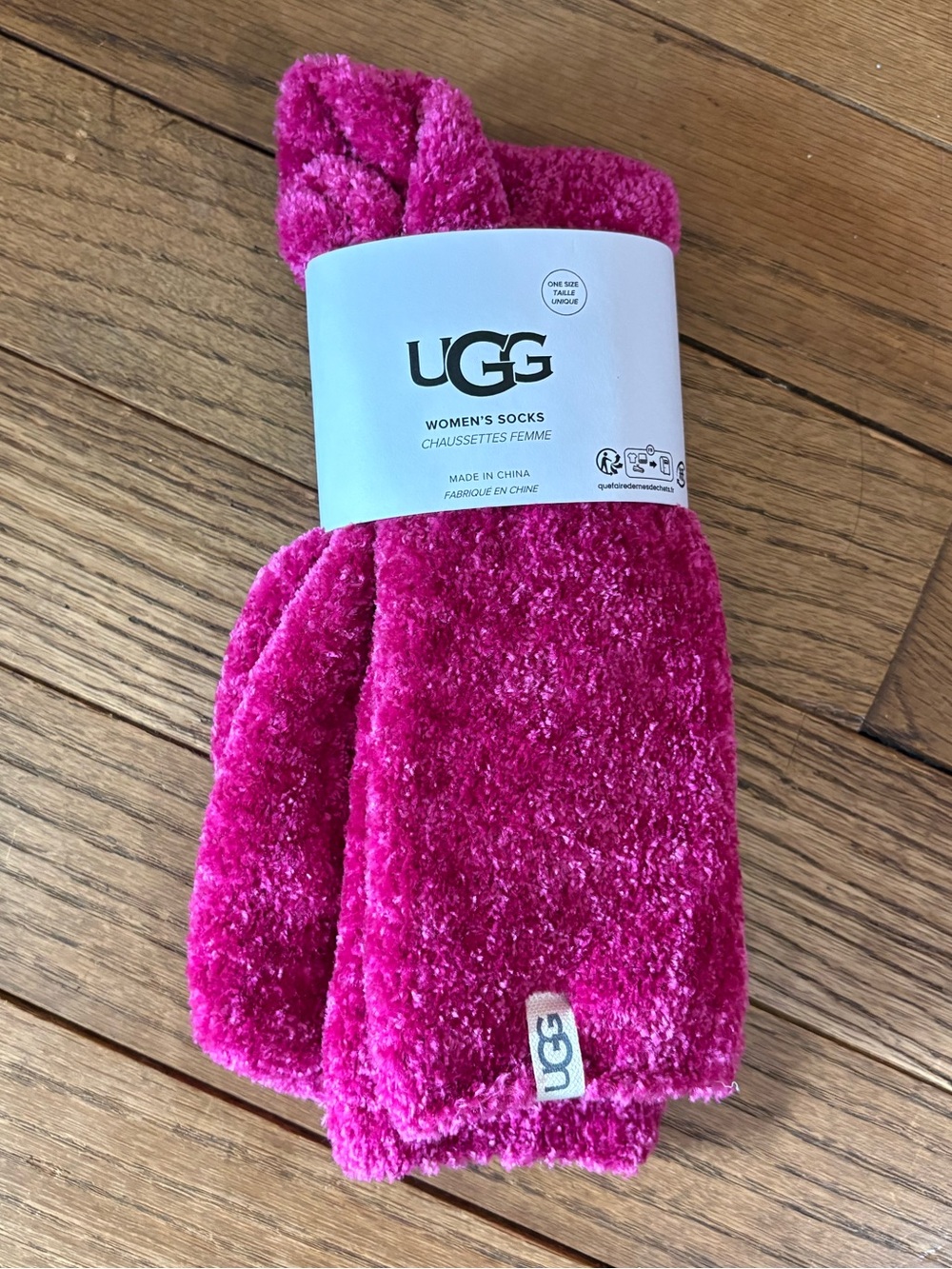 Ugg Leda Cozy Socks in Chroma Pink One Size